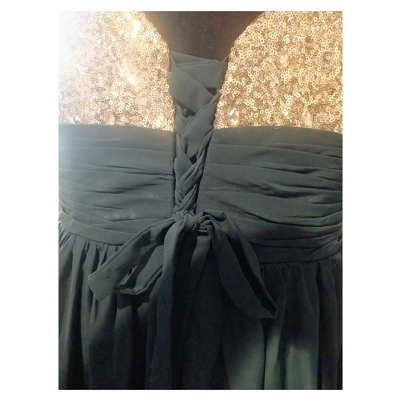 FORMAL DRESS - Picture 5 of 5